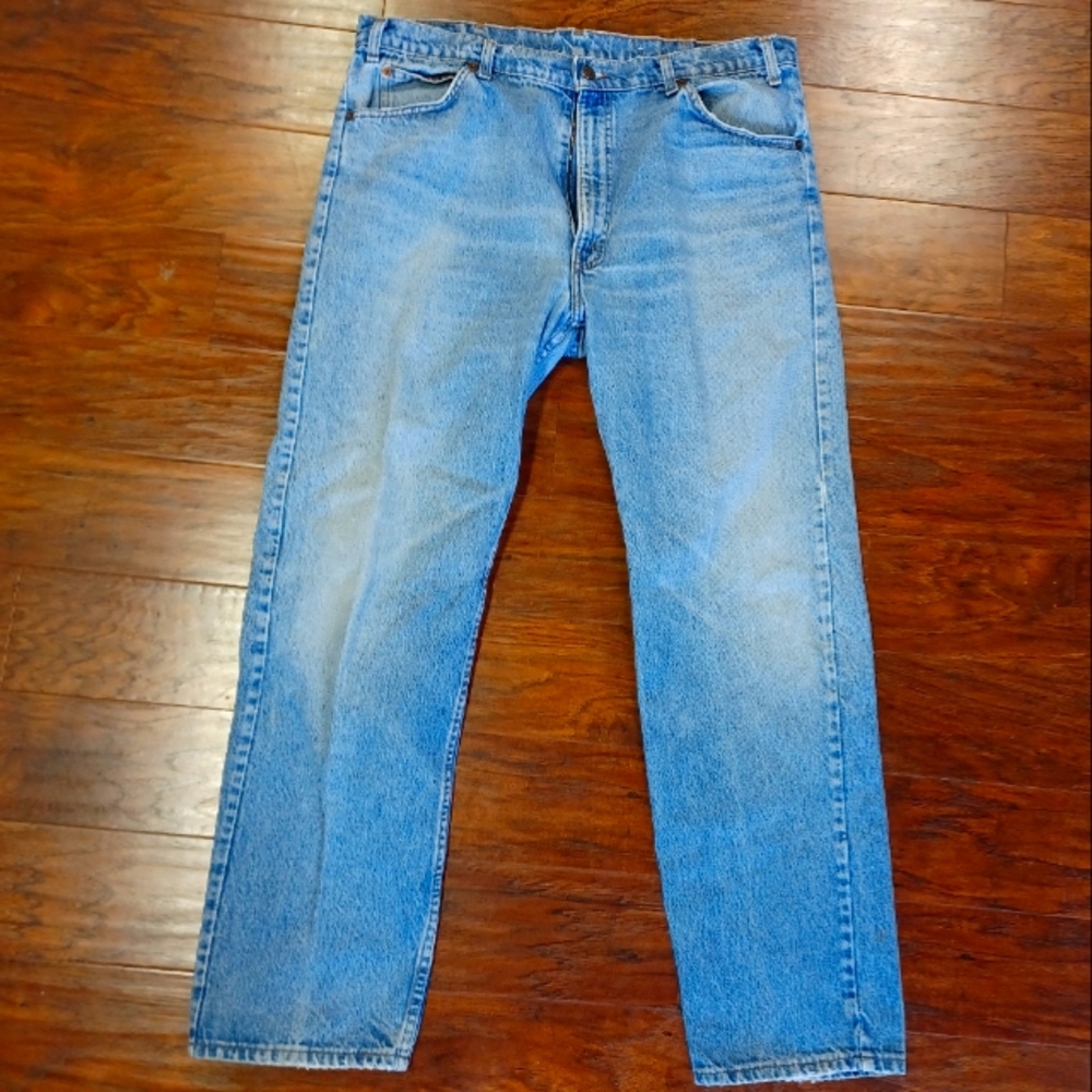 Vintage Levi's 505 Straight blue jeans.